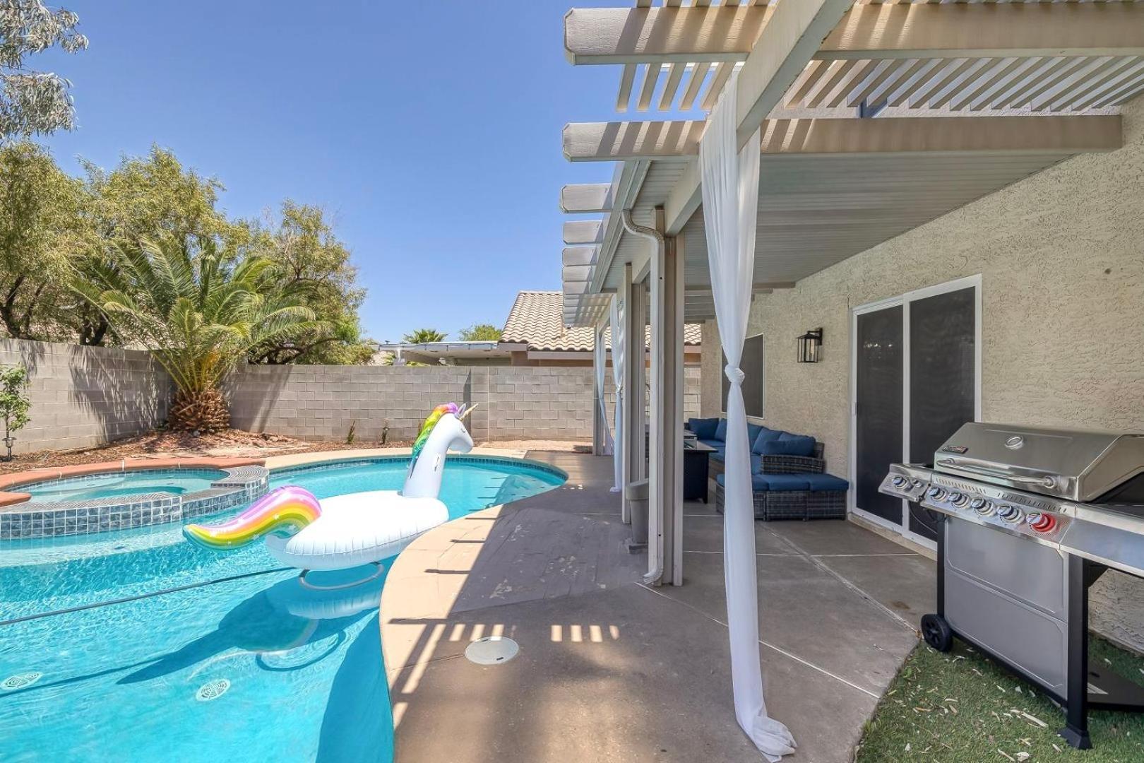 Modern Home In Las Vegas Near Strip With Pool And Jacuzzi 外观 照片