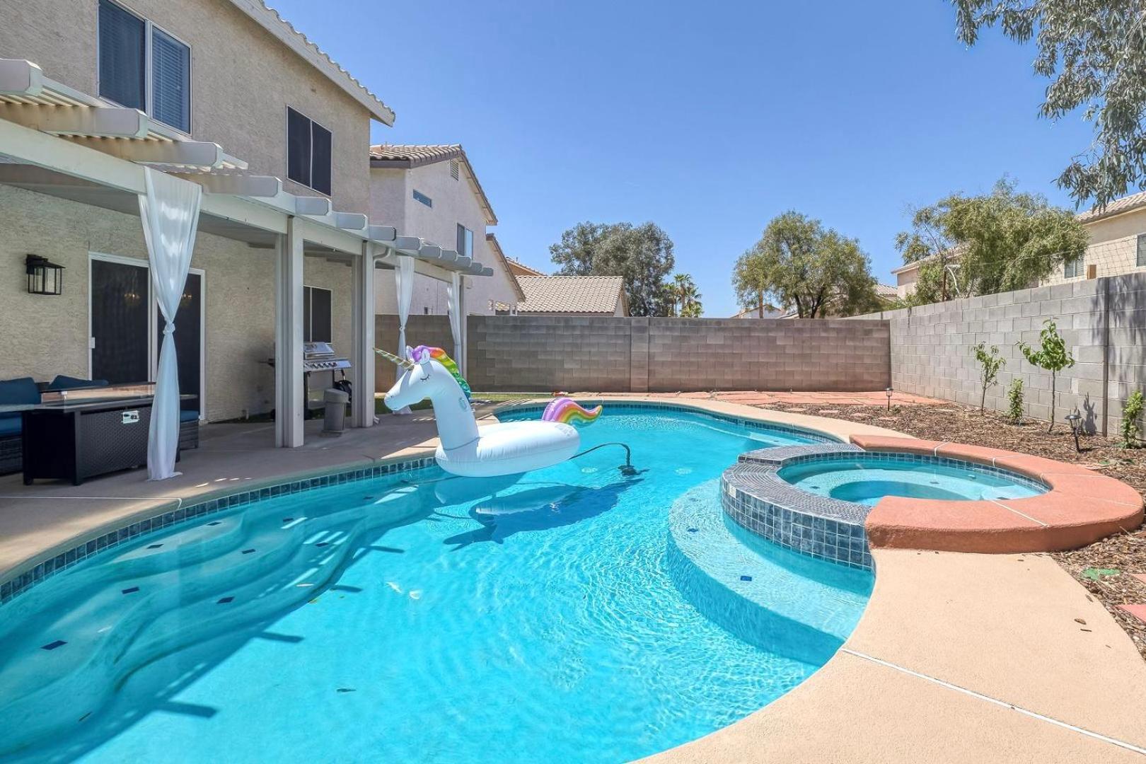 Modern Home In Las Vegas Near Strip With Pool And Jacuzzi 外观 照片